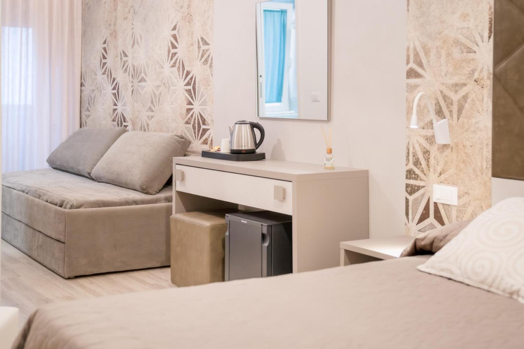 Hotel All'Orologio 3 Stelle Superior Caorle Eksteriør billede